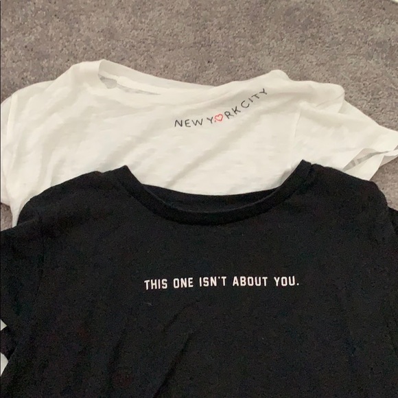 2 Abercrombie and Fitch Top - Picture 1 of 5